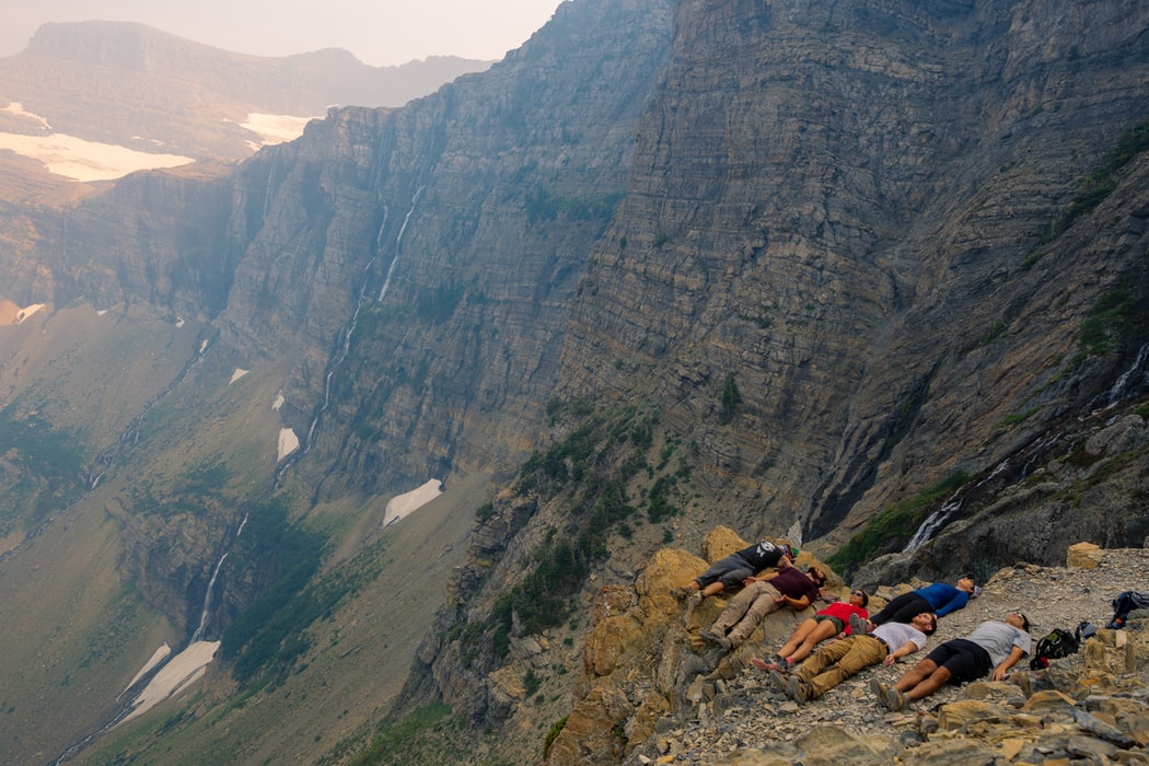 Shavasana – so funktioniert die Totenstellung